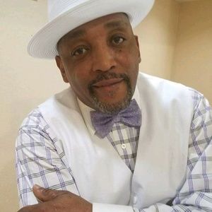 Meet your Posher, Everett